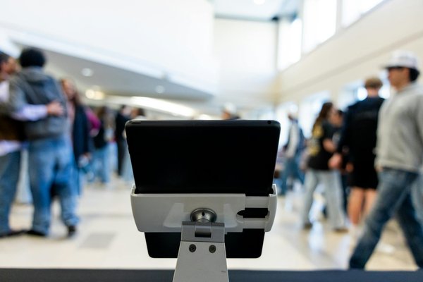 AI-Powered Breakthroughs: Transforming Diagnostic Healthcare Solutions in the UK